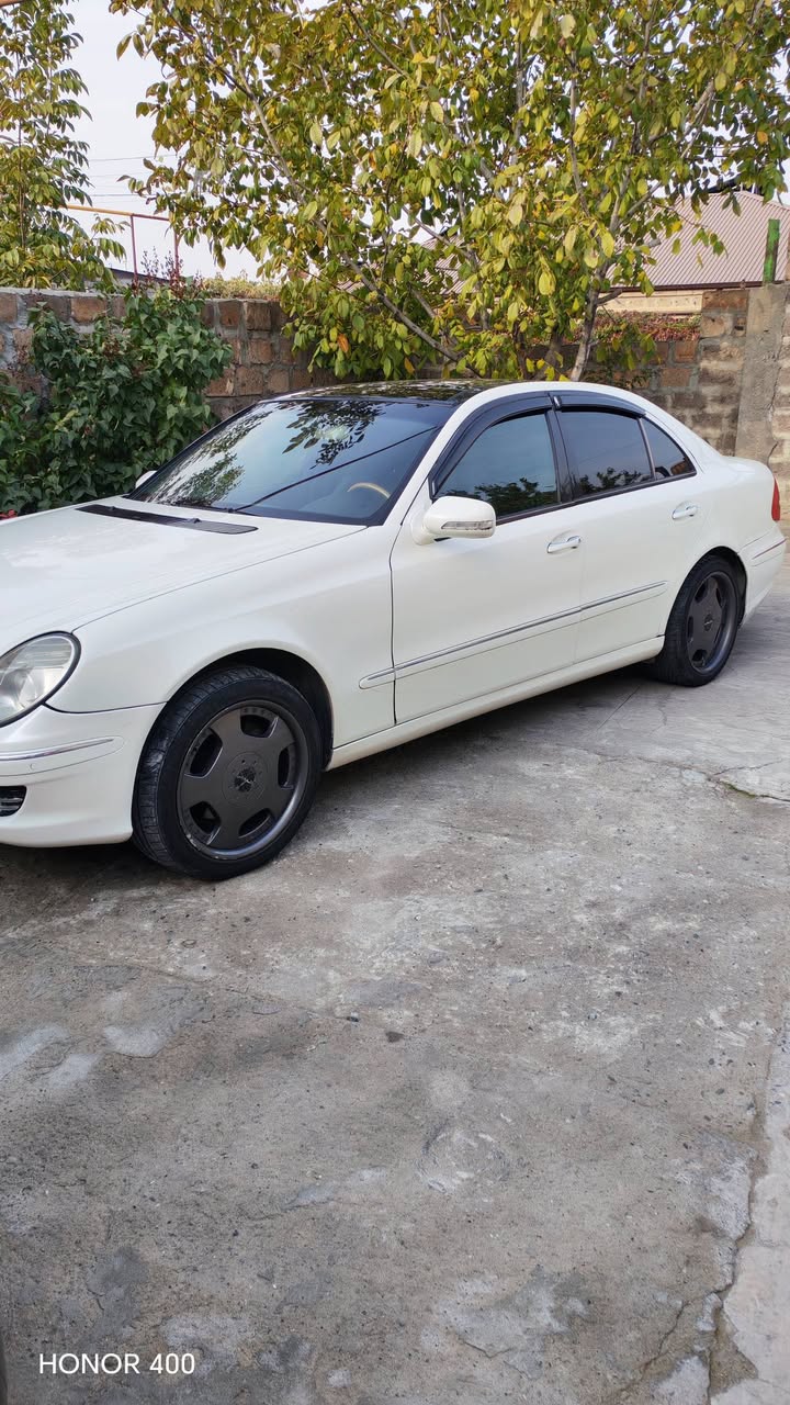 MERCEDES-BENZ W211 E320 FULL 2002TIV ☑ — 5,500$