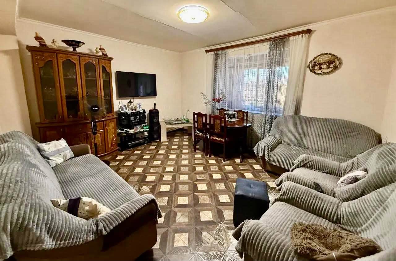 URGENT SALE OF DONI APARTMENT, EREBUNI — $118,000