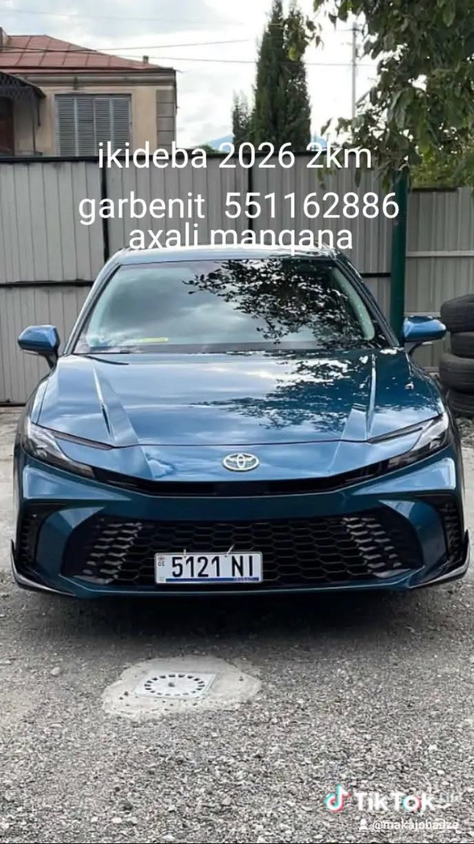 Toyota Camry 2026, 2 km
