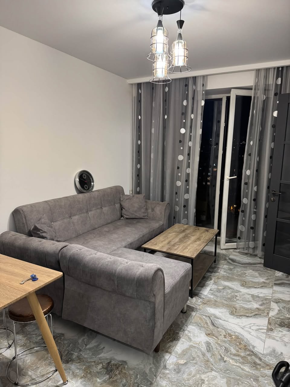 2 oda daire kiraya verilir, Tiflis - 1,250 ₾