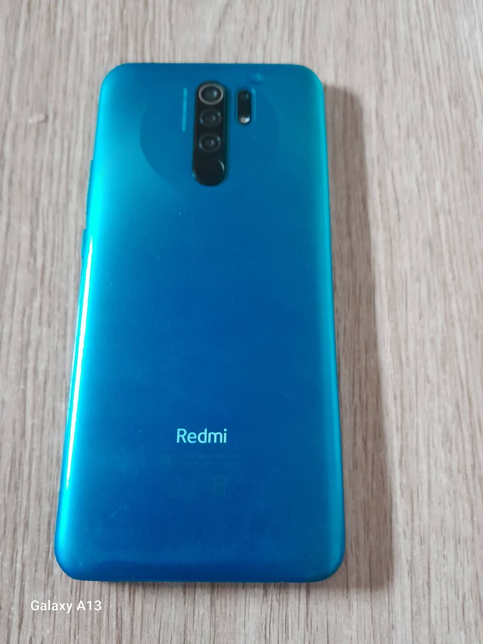 Telefon — 130$