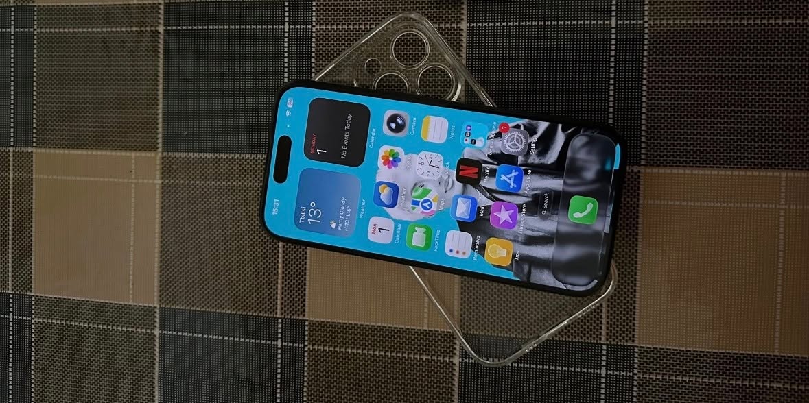 iPhone 15 Pro 128GB, battery 94%