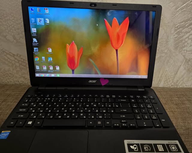 350 lariyə Batumida defektsiz laptop satılır