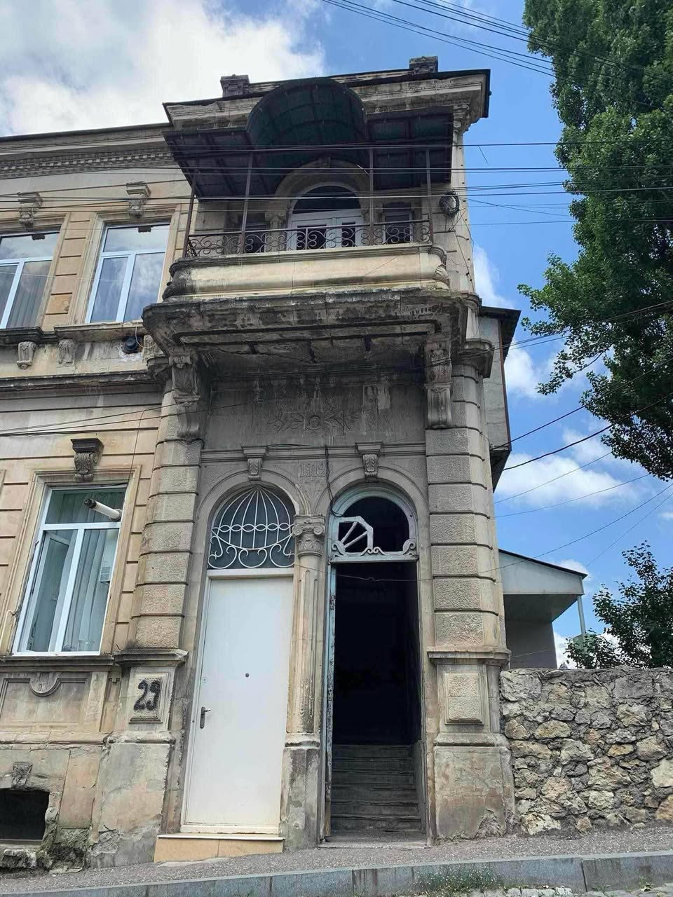 Վաճառվում է 3 սենյականոց բնակարան, Քութայիս