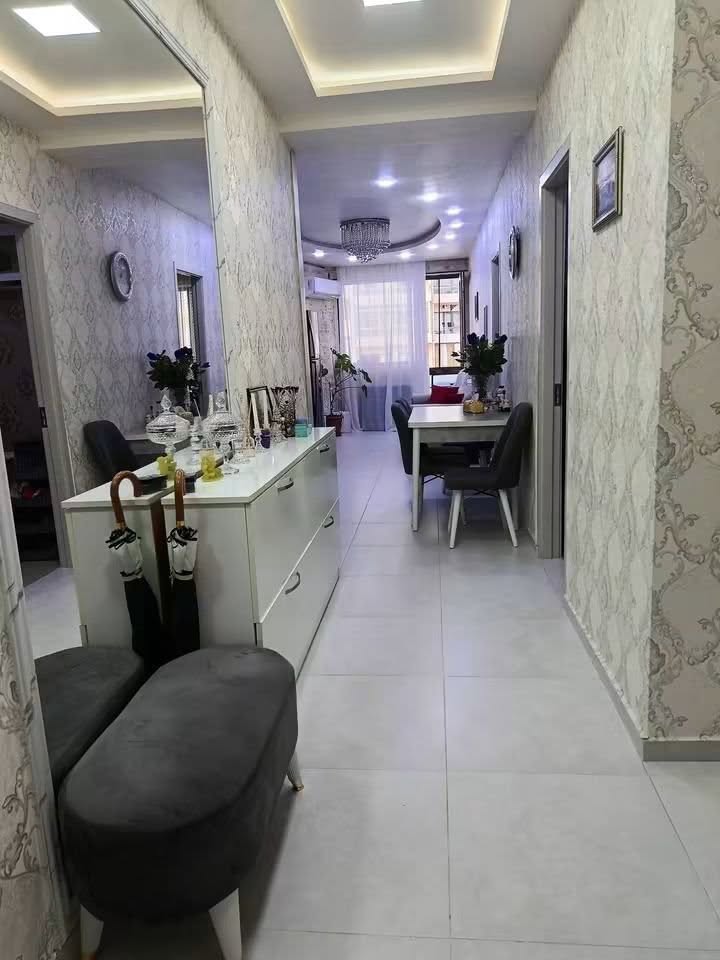 იყიდება 3-ოთახიანი ბინა, ბათუმი — $125,000