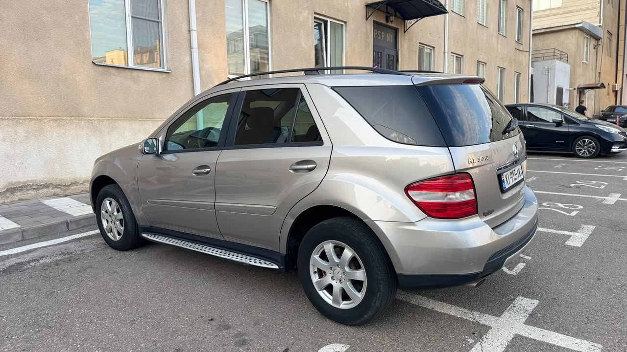 Mercedes Benz ML 350 W164 2006 — 6,200$