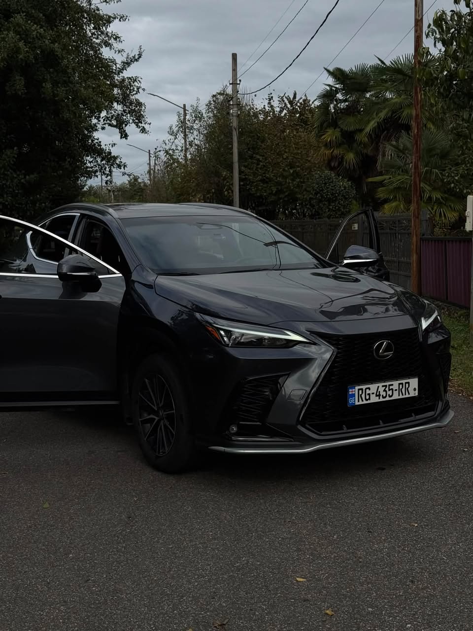 იყიდება Lexus NX 350h AWD Hybrid, 2023