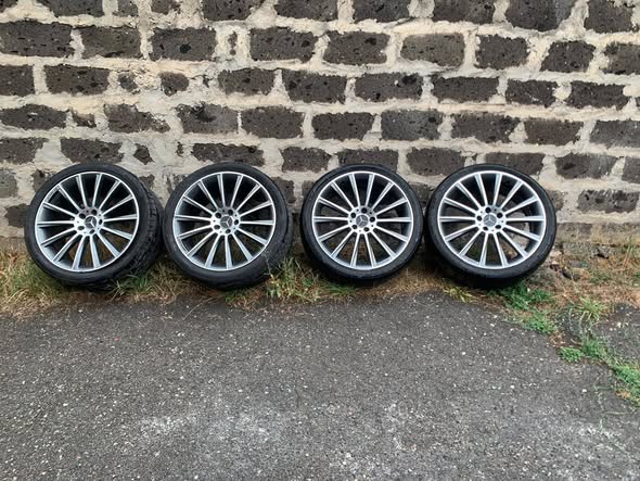 S222 — 320,000֏