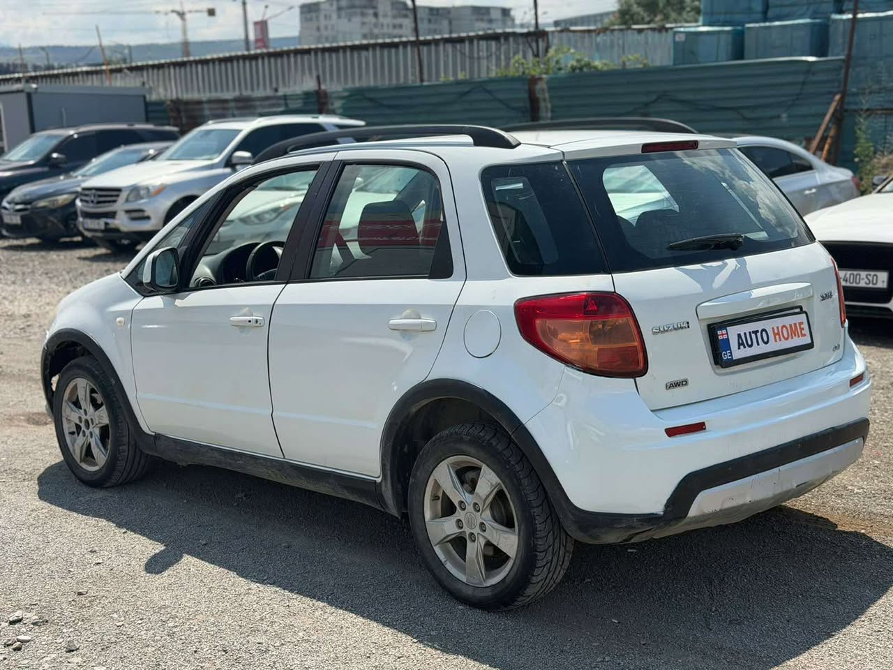 Сузуки SX4 2012