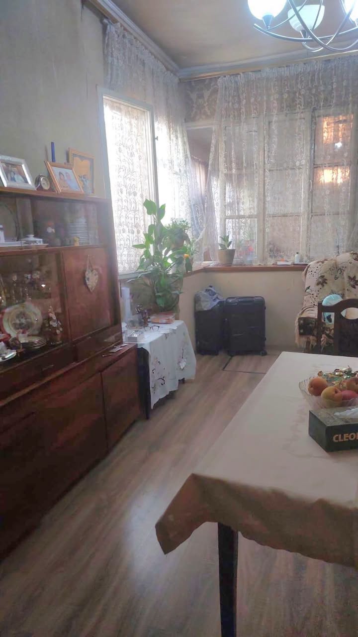 На улице Папа Тахавор (Амирян) в аренду — 300,000֏