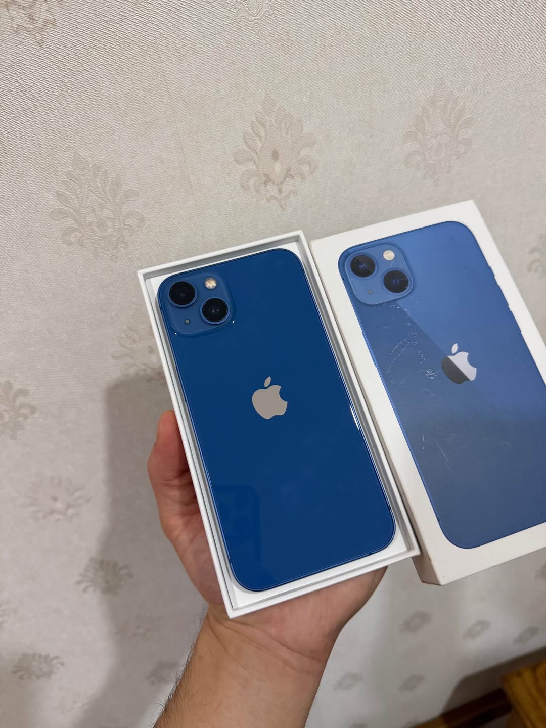 iPhone 13 mavi, pil 85%, kutusuyla birlikte