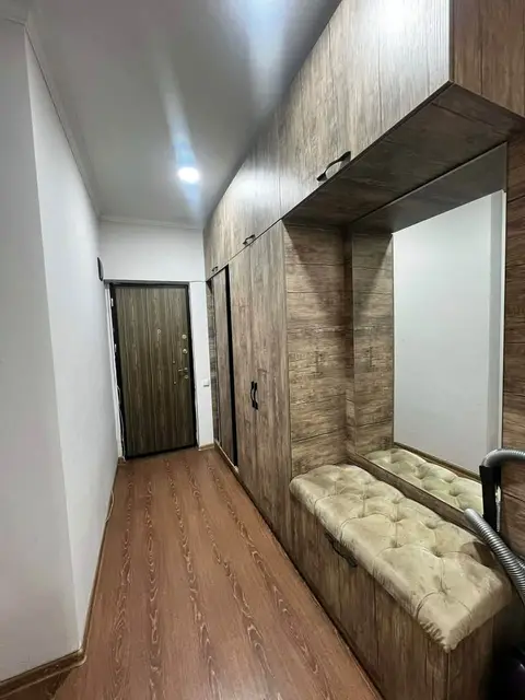 2 otaqlı mənzil kirayə verilir, Batumi — $600