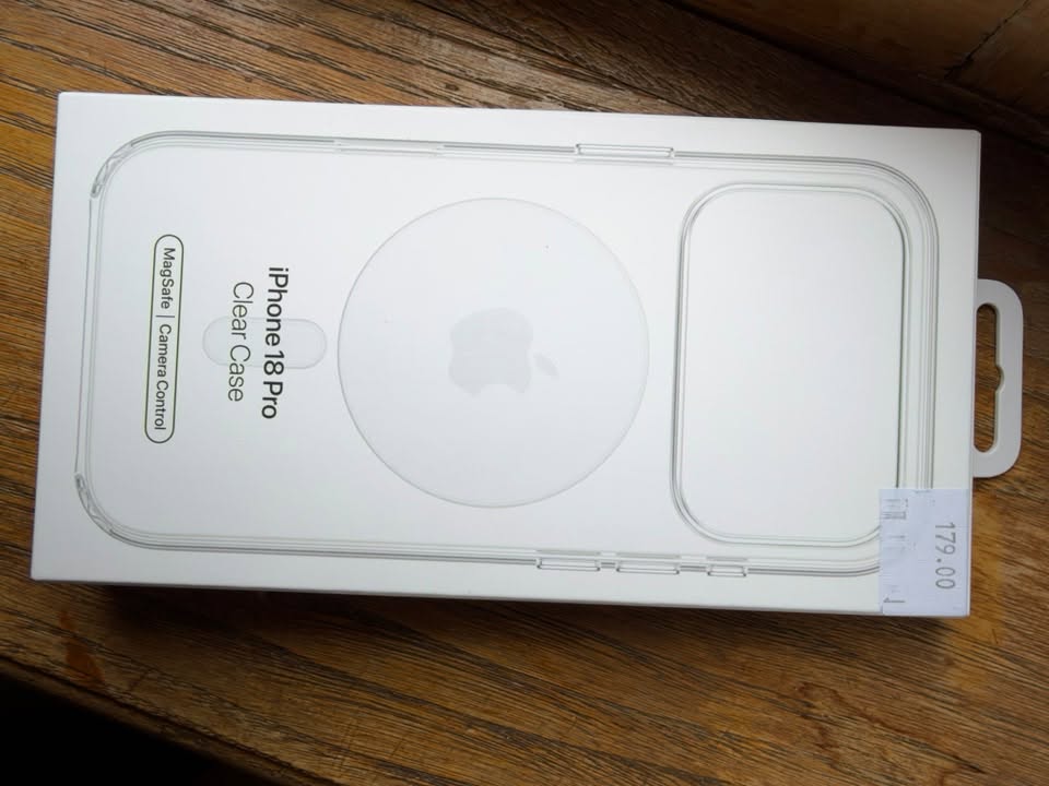 iPhone 18 Pro clear case, original