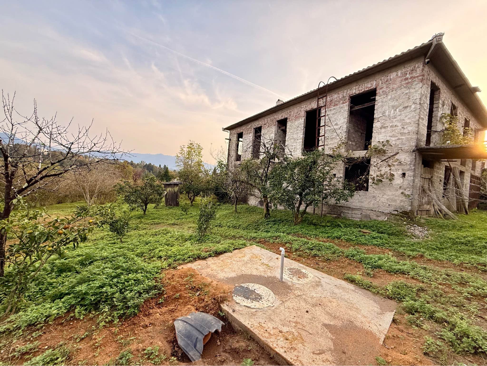 Ev, Kobuleti — $48,000