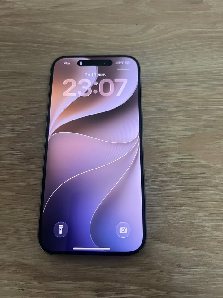 iPhone 15 Pro 128GB, 81% battery