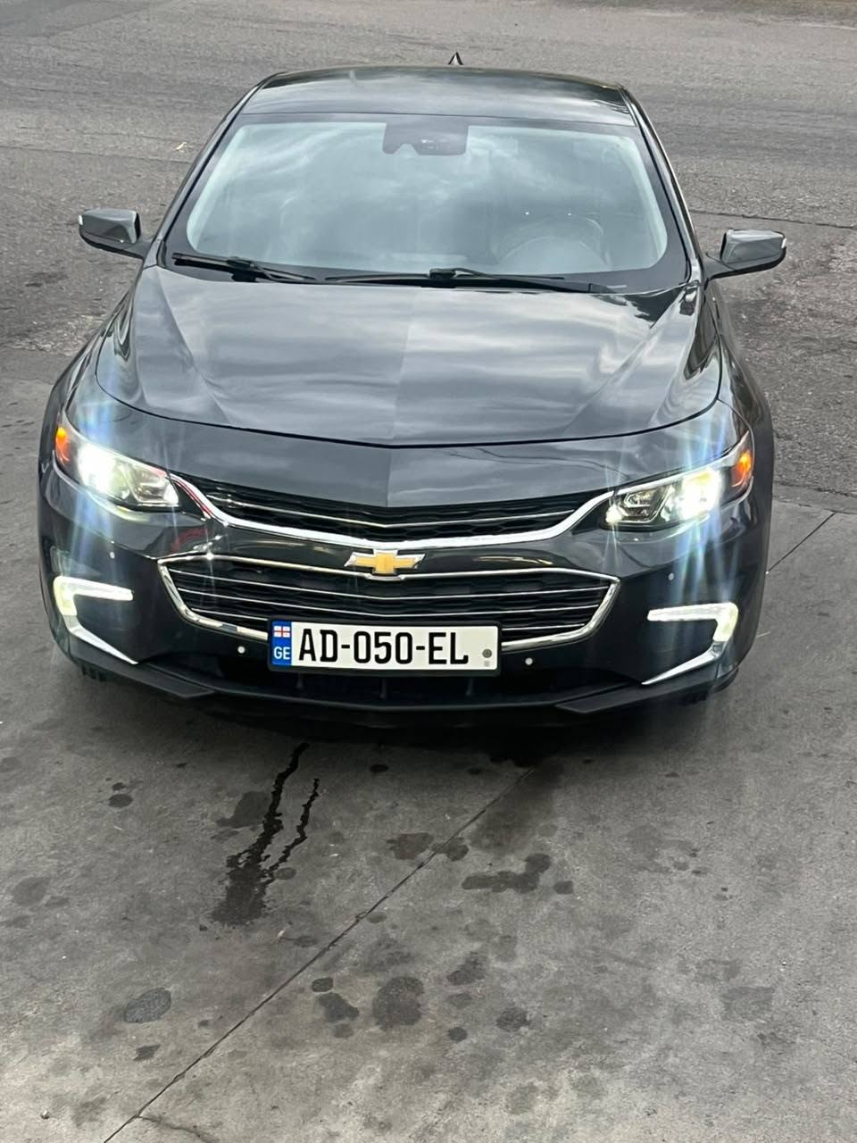 Chevrolet malibu 2017 Hybrid 129000km გარბენით — 8,700$