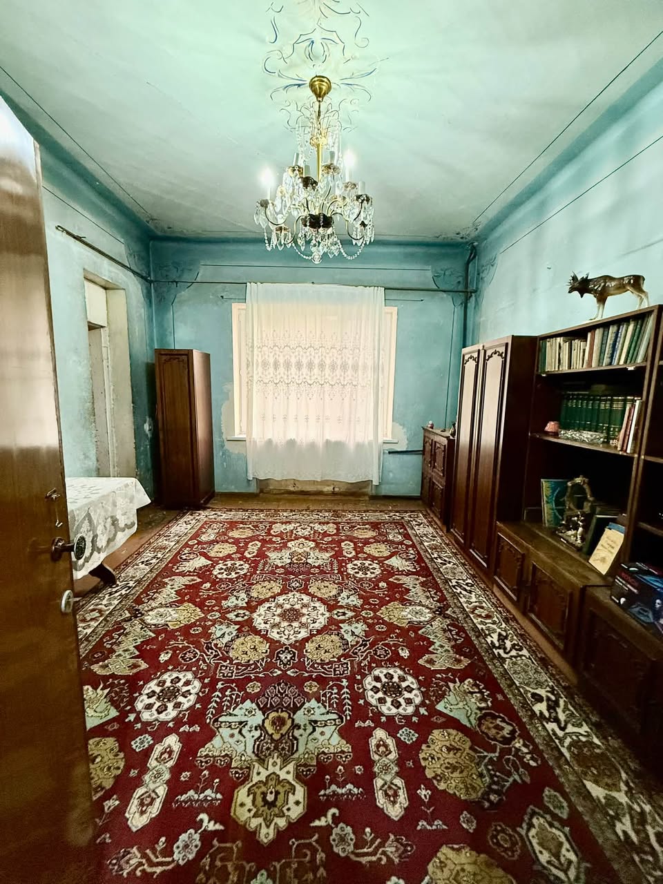 Urgent sale of a 3-room apartment