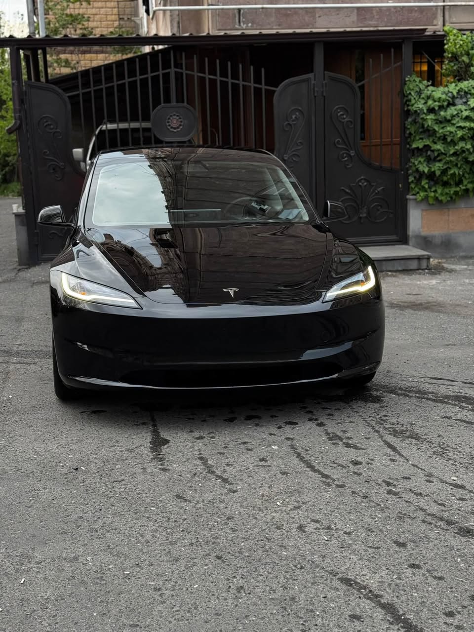 Tesla Model 3 2024