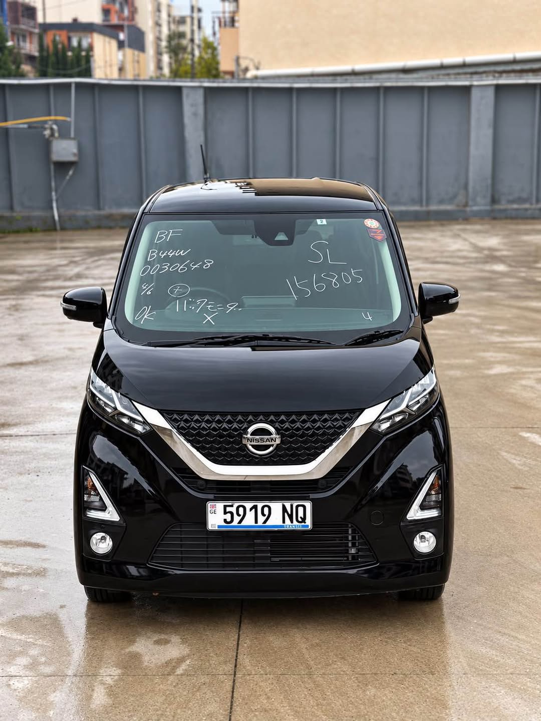 Nissan DAYZ Highway STAR S-HYBRID 2021 — $4,300
