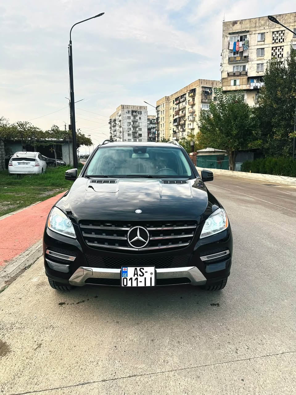Qiyməti 11200$ avtomobil 2015-ci il modelidir