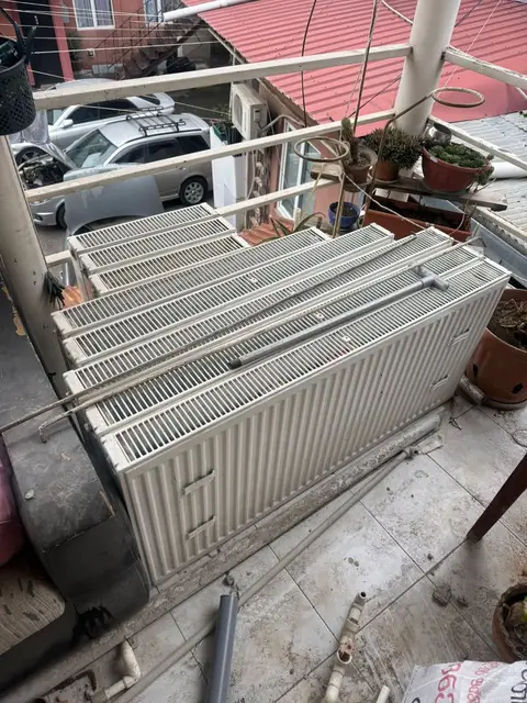 ☎️ İkinci el radyatör satılık. Konum