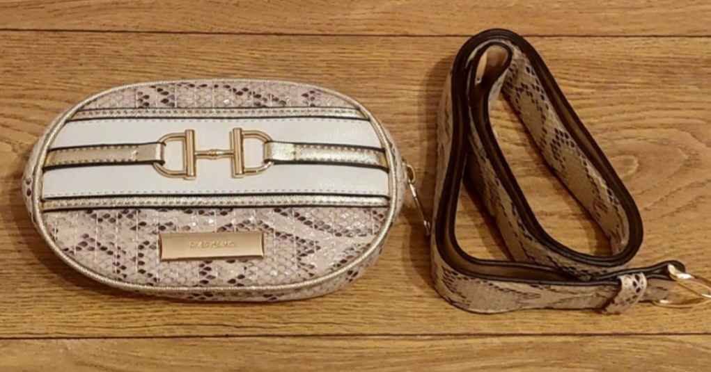 Branded belt bag with extra strap