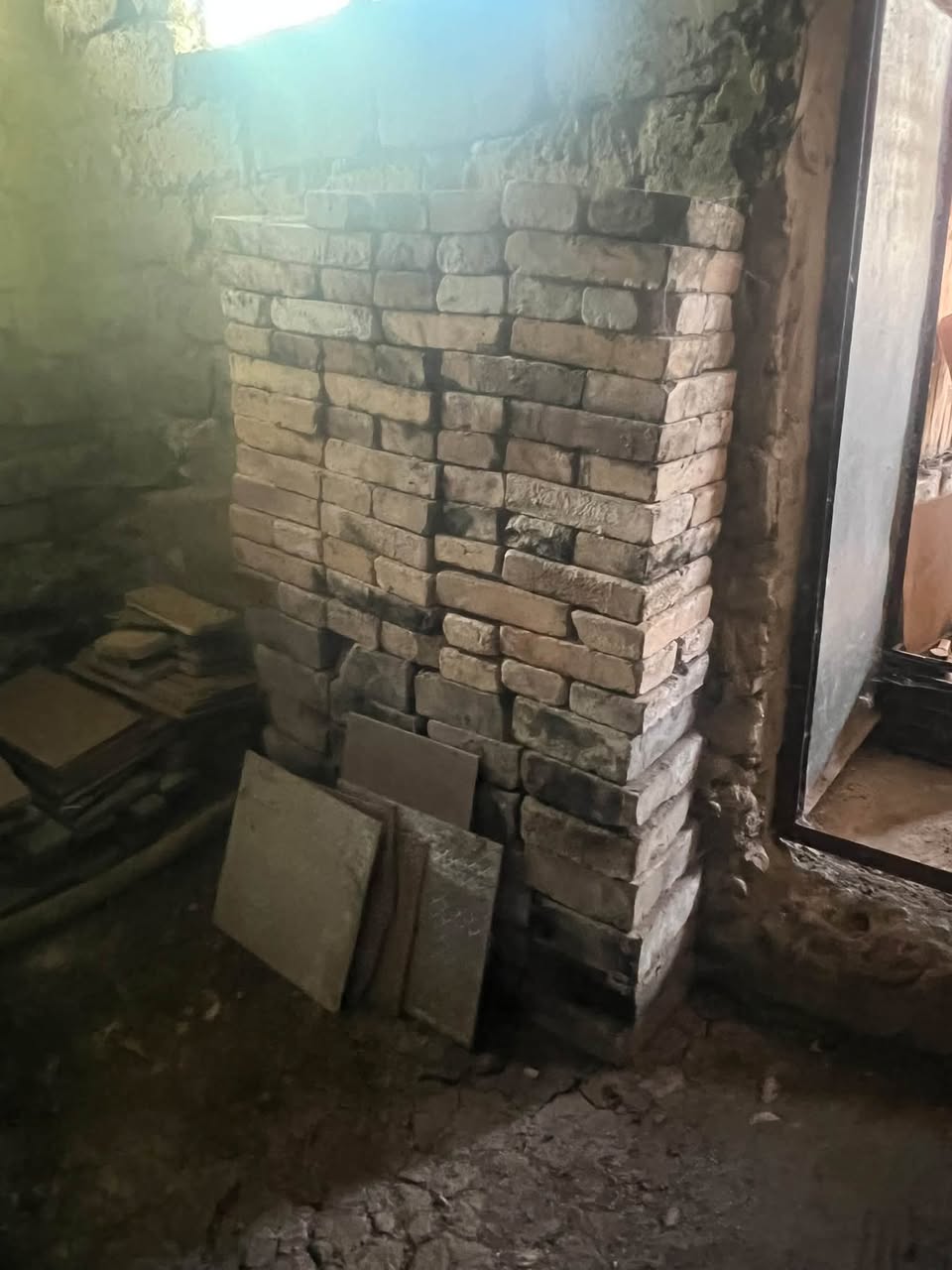 Ցեցեղակեր աղյուսը երկրորդական վառարանի համար պիտանի է Բորժոմում