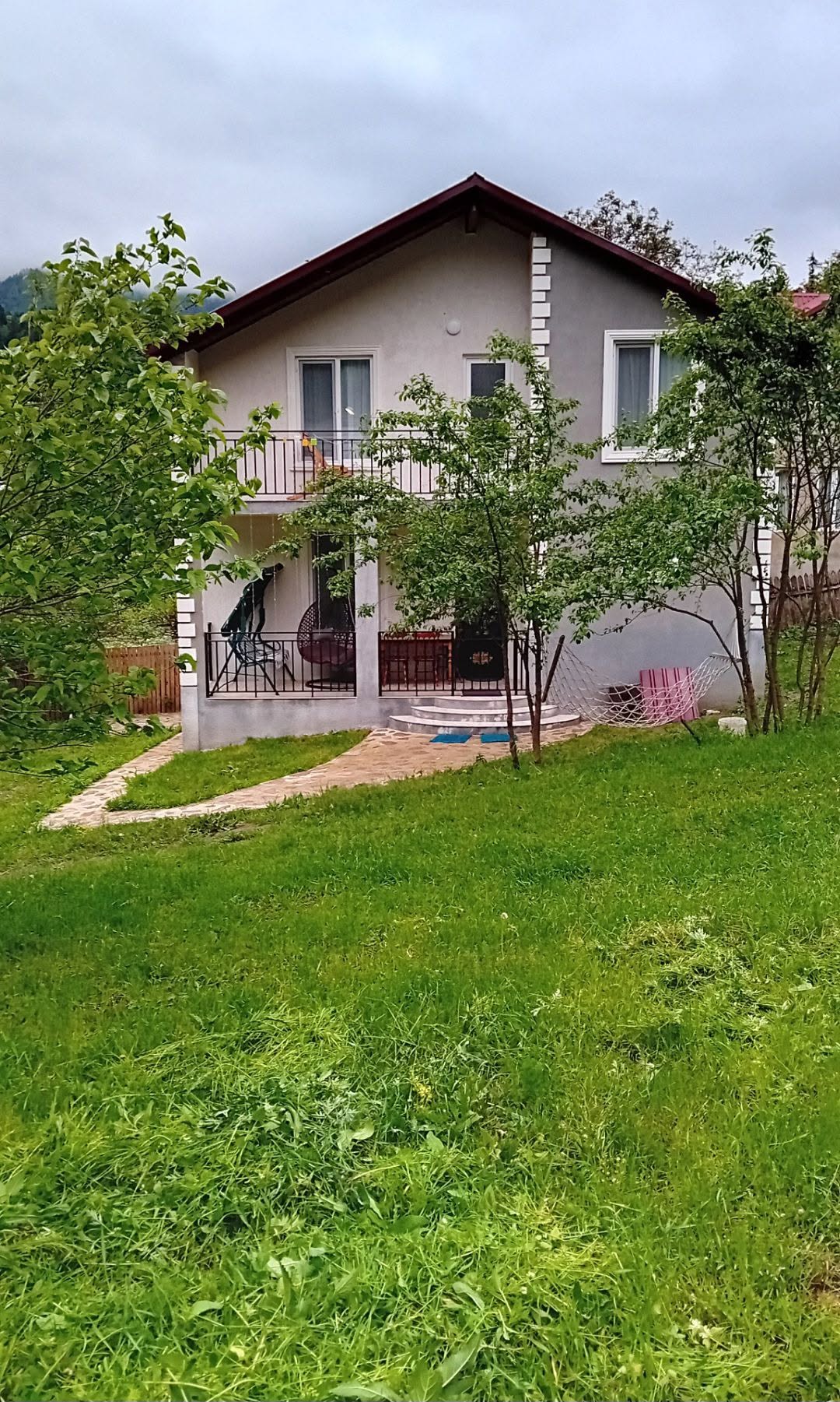 Ev, Borjomi