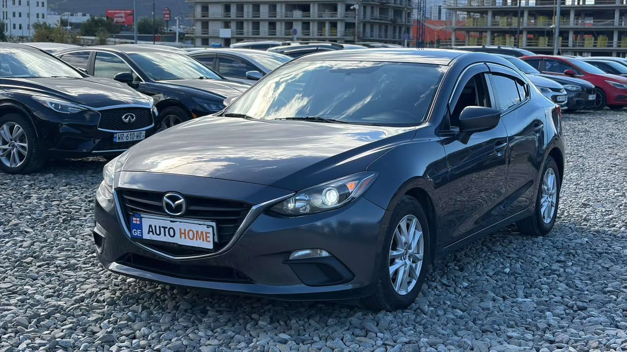 სასწრაფოდ ვყიდი!!! ხელზე 2000$ Mazda 3