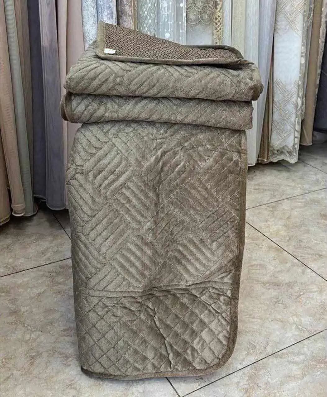 divanın oturacaq yerinin örtükləri