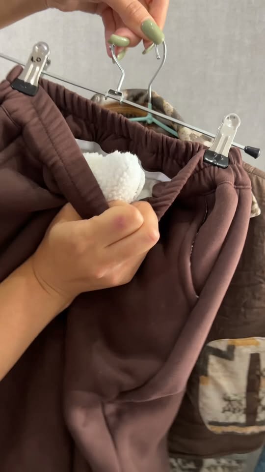 Boy's trendy suit, brown