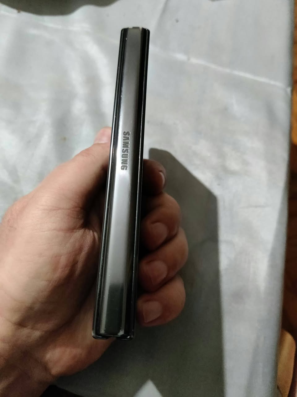 Samsung Z Fold 4 512GB, ეკრანი კარგია