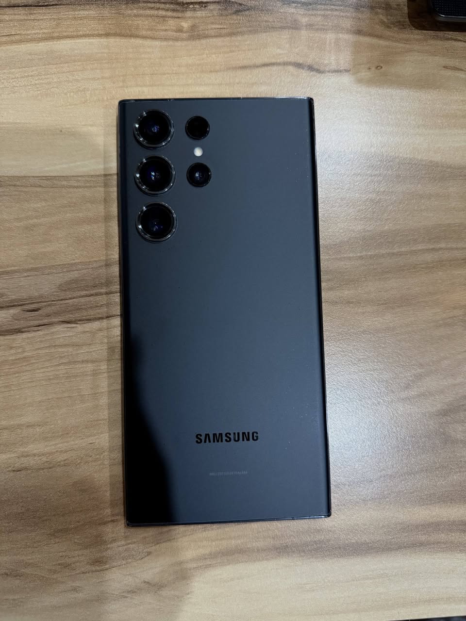 📱 Samsung Galaxy S23 Ultra — 1,450₾ satılık