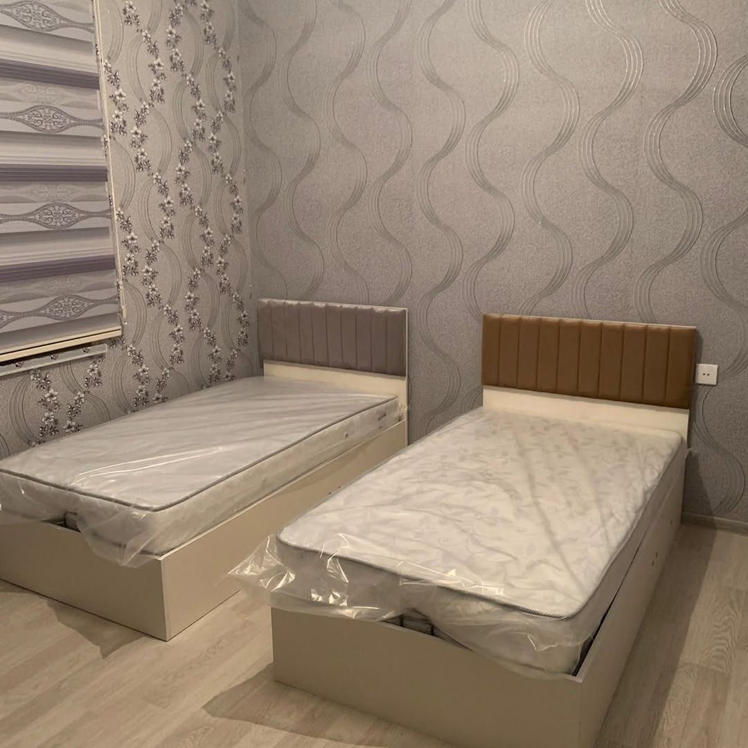 Двухъярусная кровать, мягкая подушка
