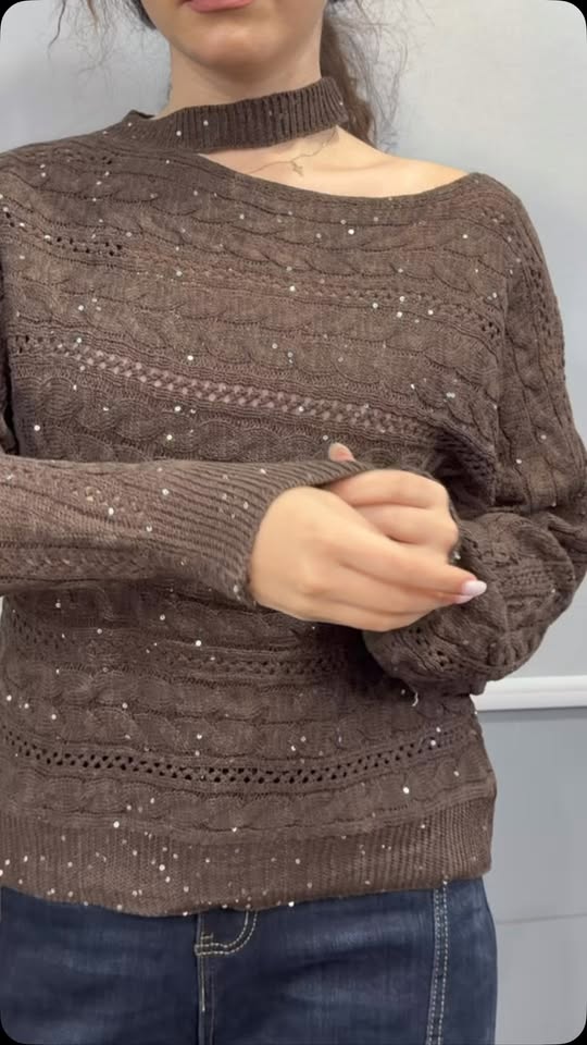 Brown sweater with shiny inserts