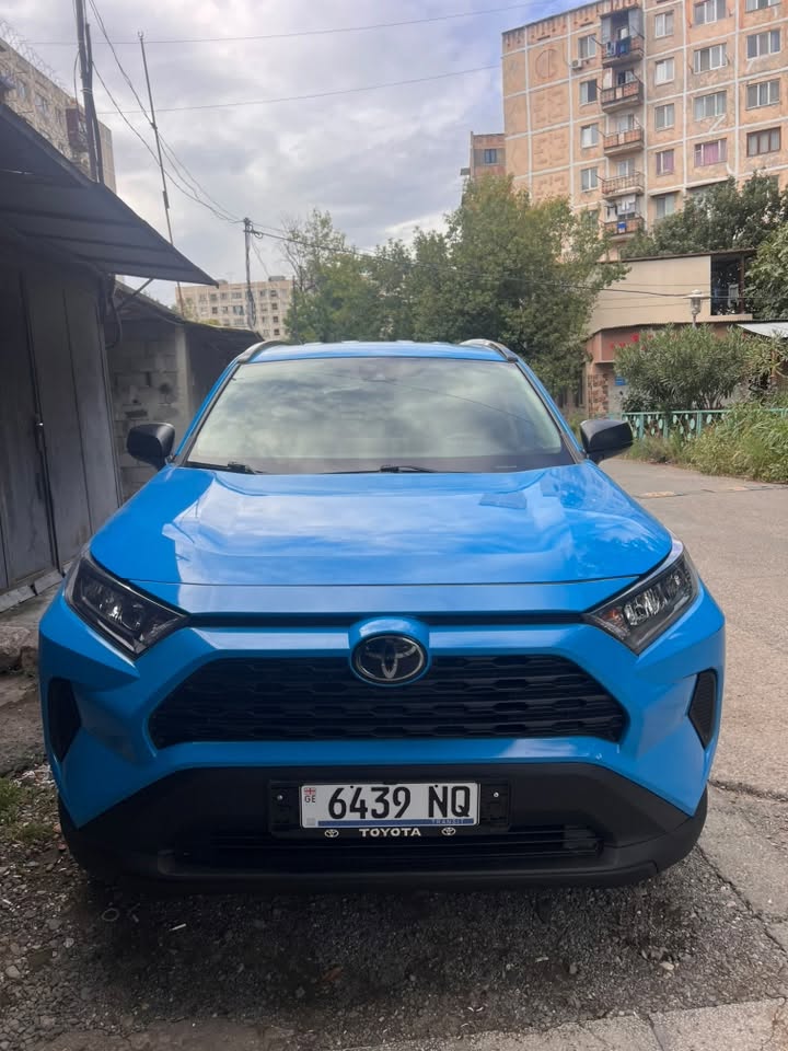 Toyota RAV4 2021