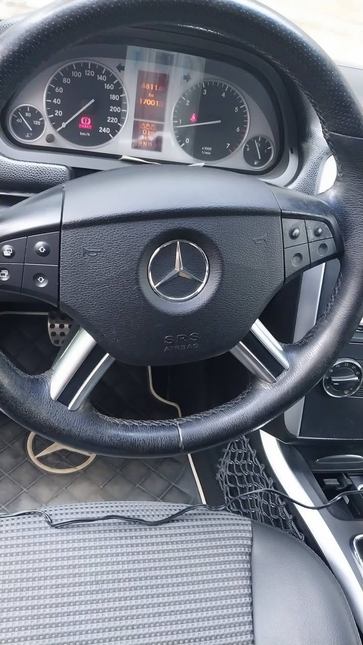 Satılık, 2006 model, benzinli, 1.7 motorlu - 2,400$