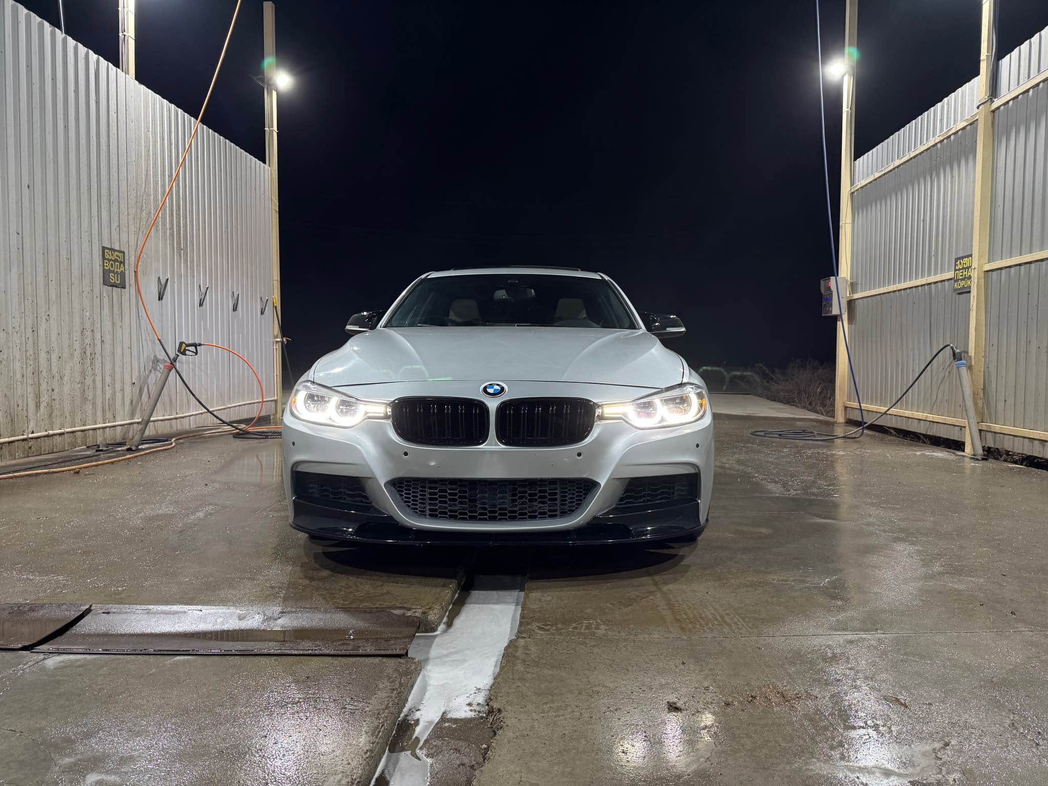 BMW F30