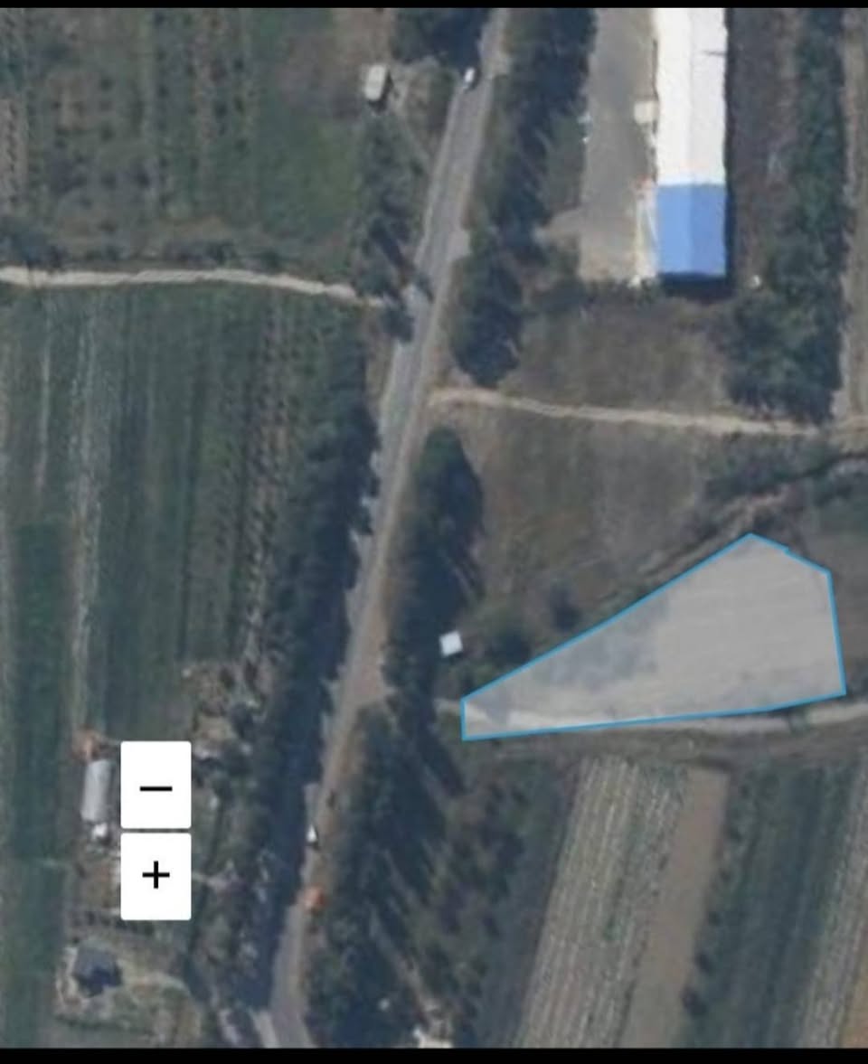 Land plot, Kareli