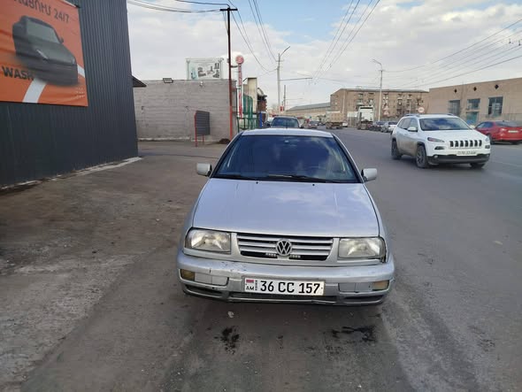 ავტომობილი 1996 500 000 ლარი