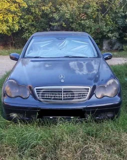 Mercedes-Benz C-203 2000 — 1,700$