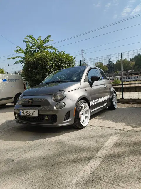 იყიდება/იცვლება fiat 500 abarth , 150