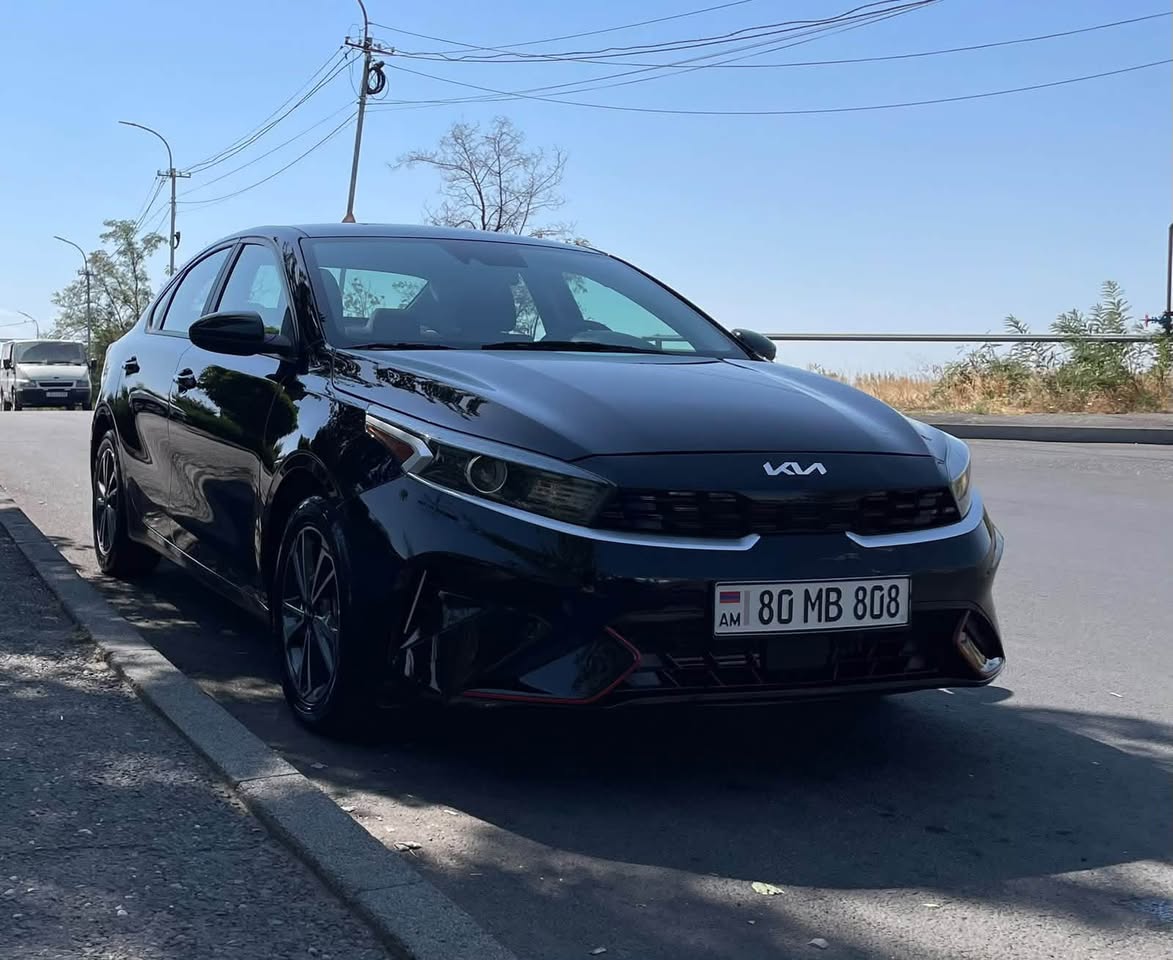 სწრაფად ვიყიდებთ 🚘 Kia Forte 2022 — 12,300$