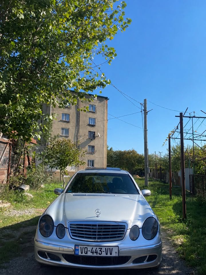 211 2004 — 4,500$