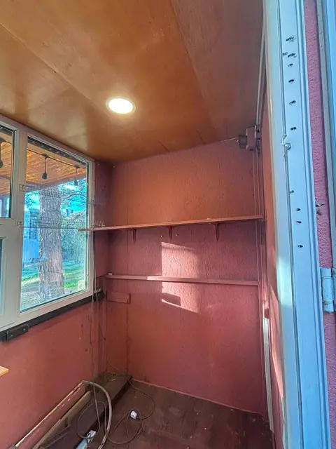 Kommerciya sahəsi, Tbilisi — $9,000
