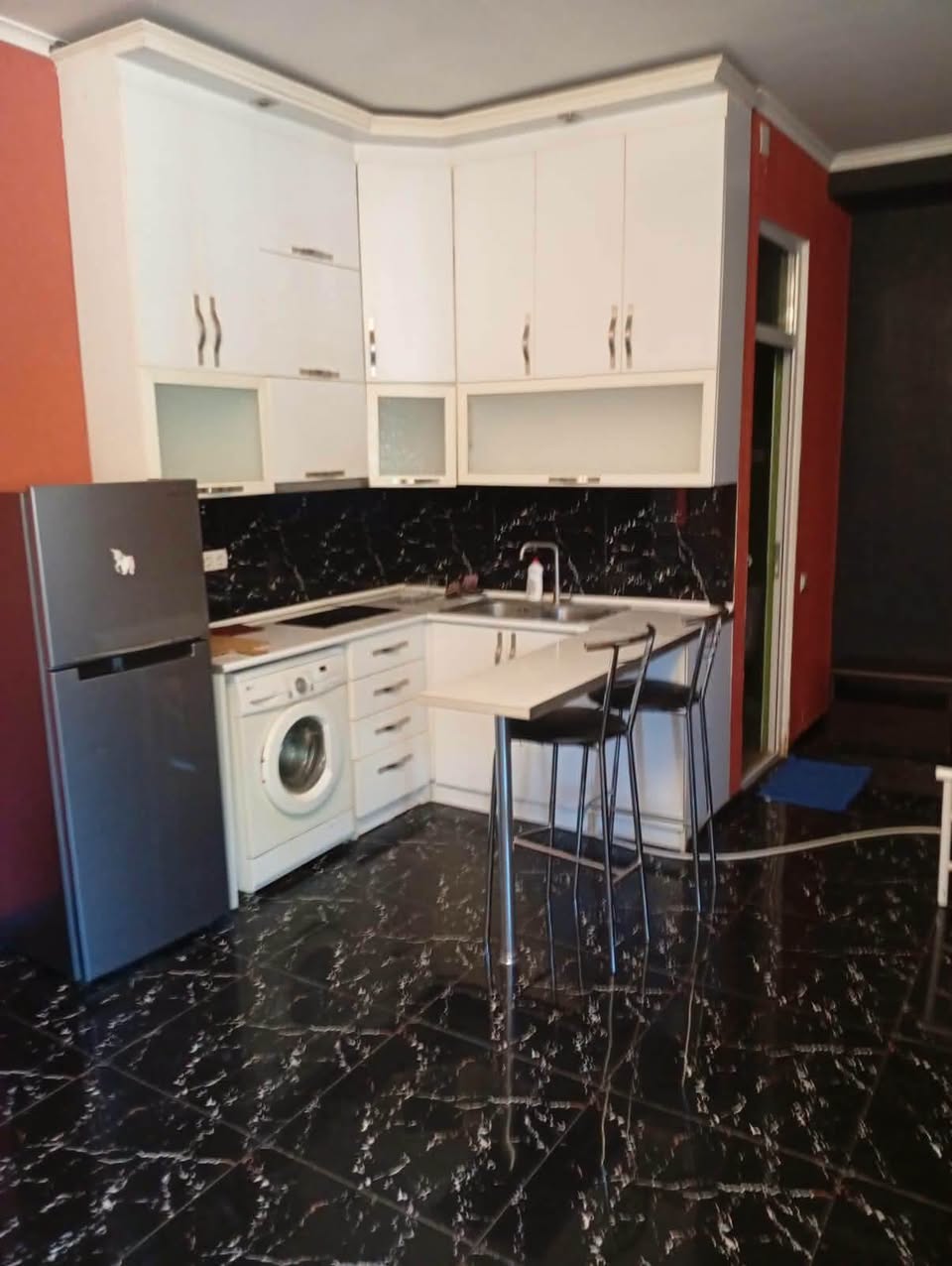1-room studio apartment for sale — $48,500