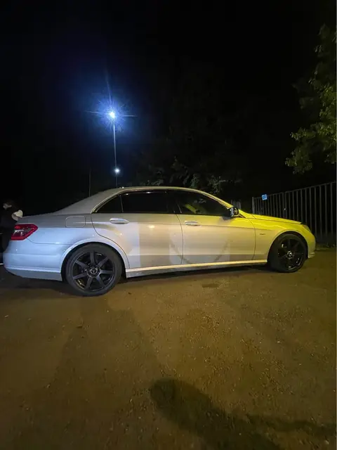 იყიდება/იცვლება 5.900$ 2009 წ 260.000გ 2.2ცდი