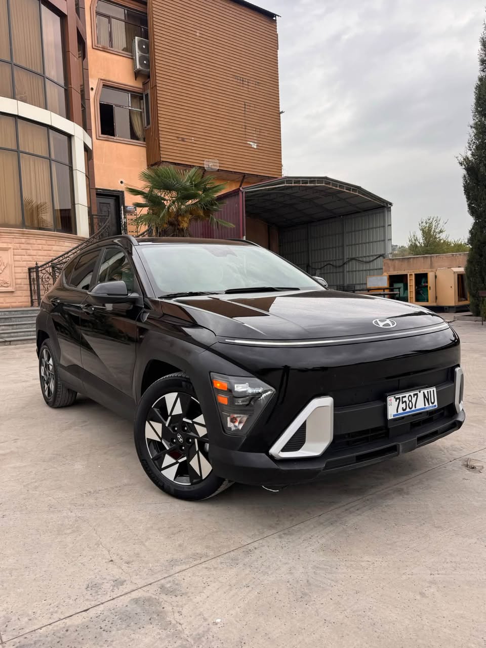 Hyundai Kona 2025