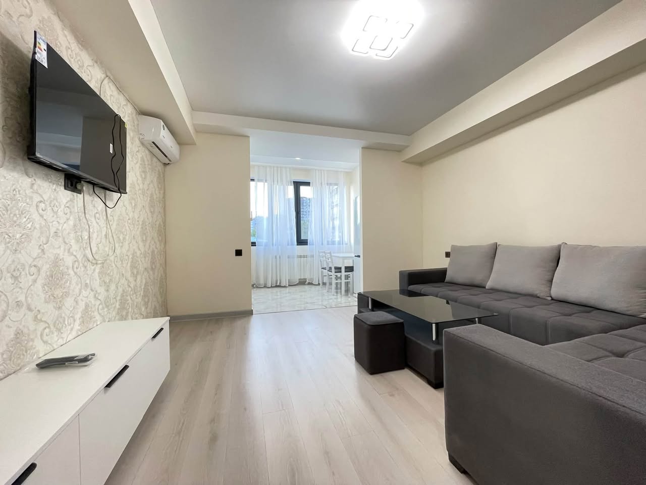 Kiralık 2 oda daire, Erivan - 330,000 ₽