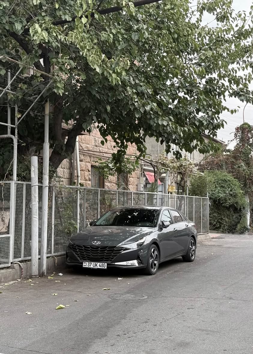 Elantra